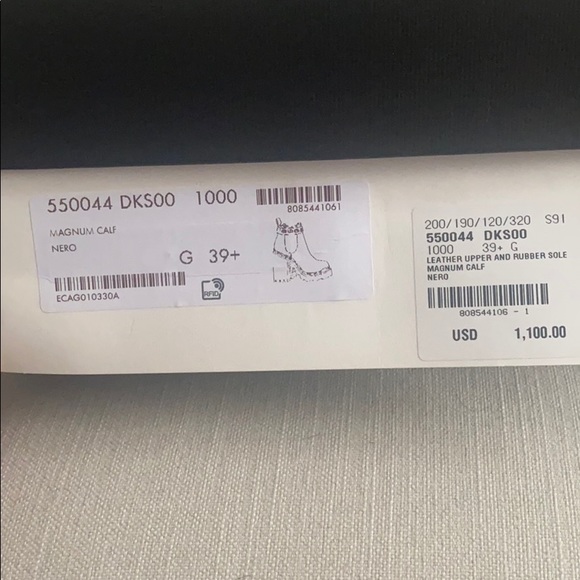 Gucci Leather Ankle Boot With Belt - Picture 6 of 10